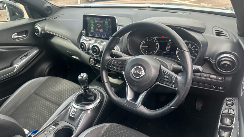 Nissan Juke 1.0 DiG-T 114 N-Connecta 5dr Petrol Hatchback